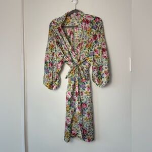 Vintage Floral Robe